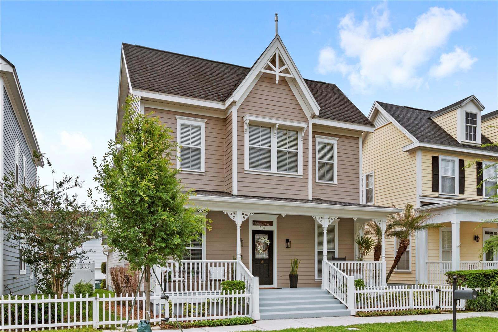 Image 38 of 76 For 204 Norfolk Place