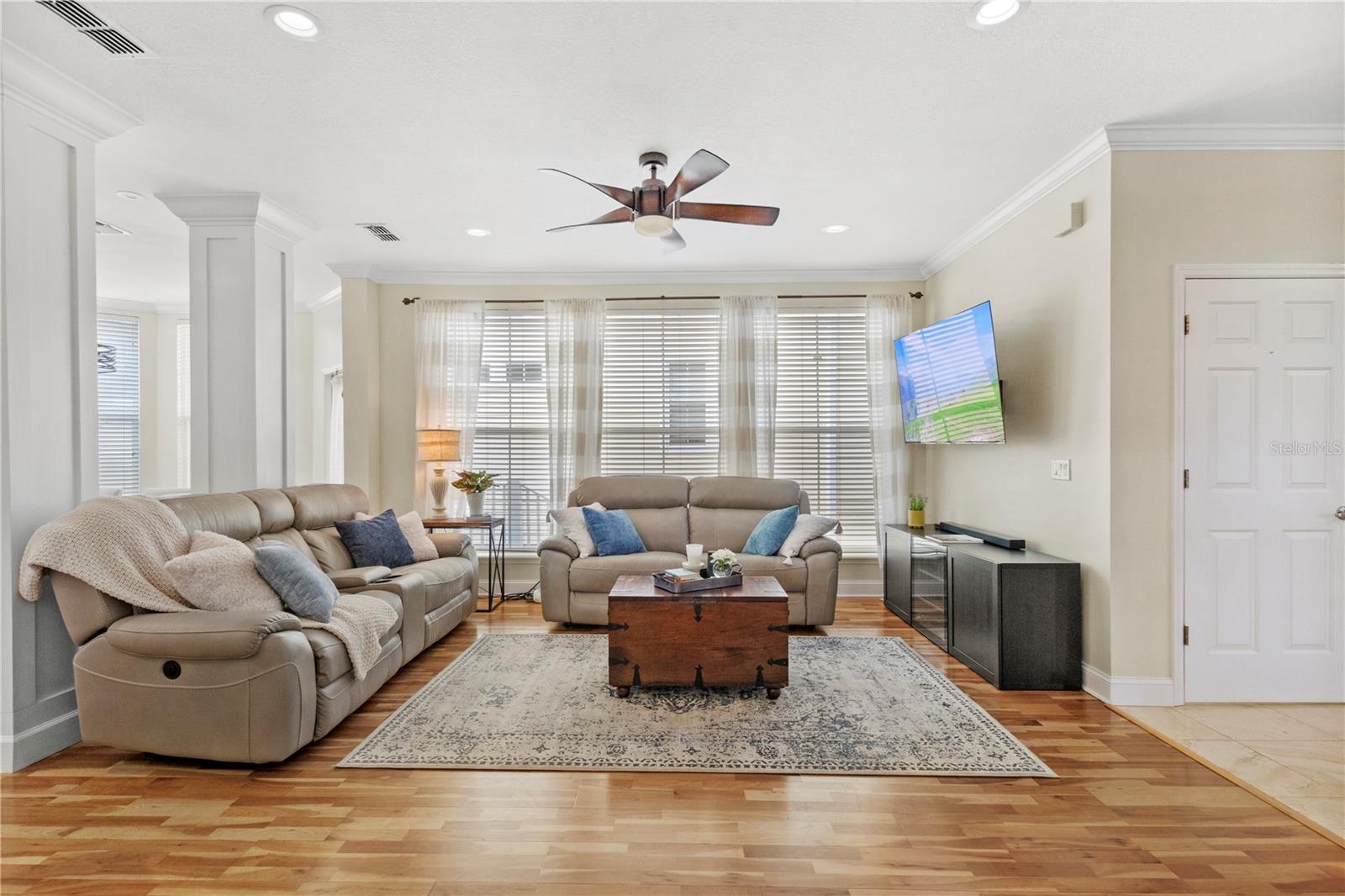 Image 4 of 76 For 204 Norfolk Place