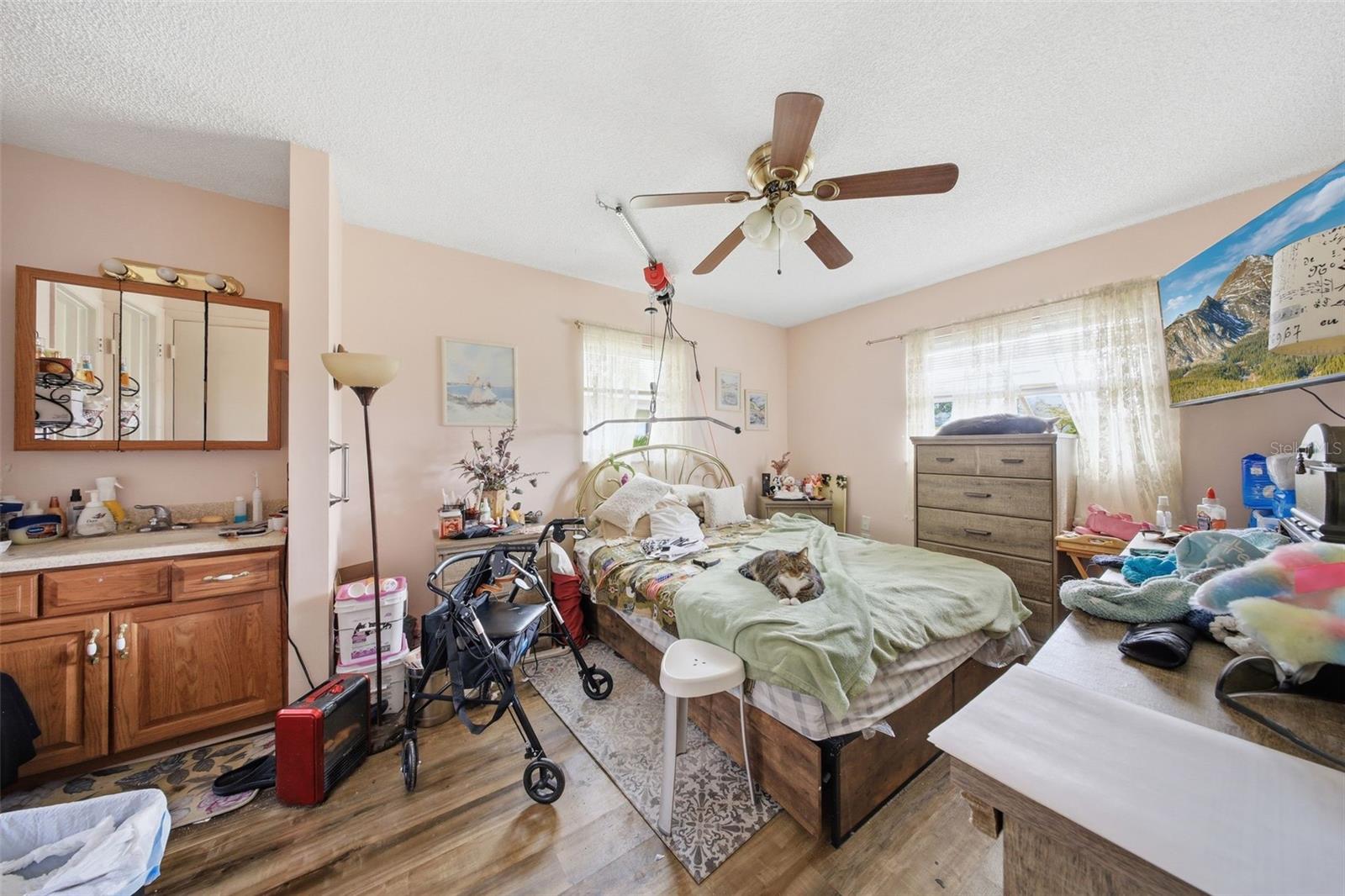 Image 14 of 36 For 200 Sir Lawrence Drive