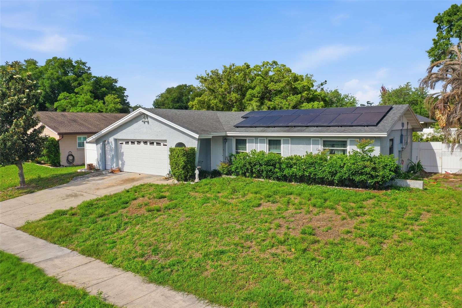 Image 28 of 36 For 200 Sir Lawrence Drive