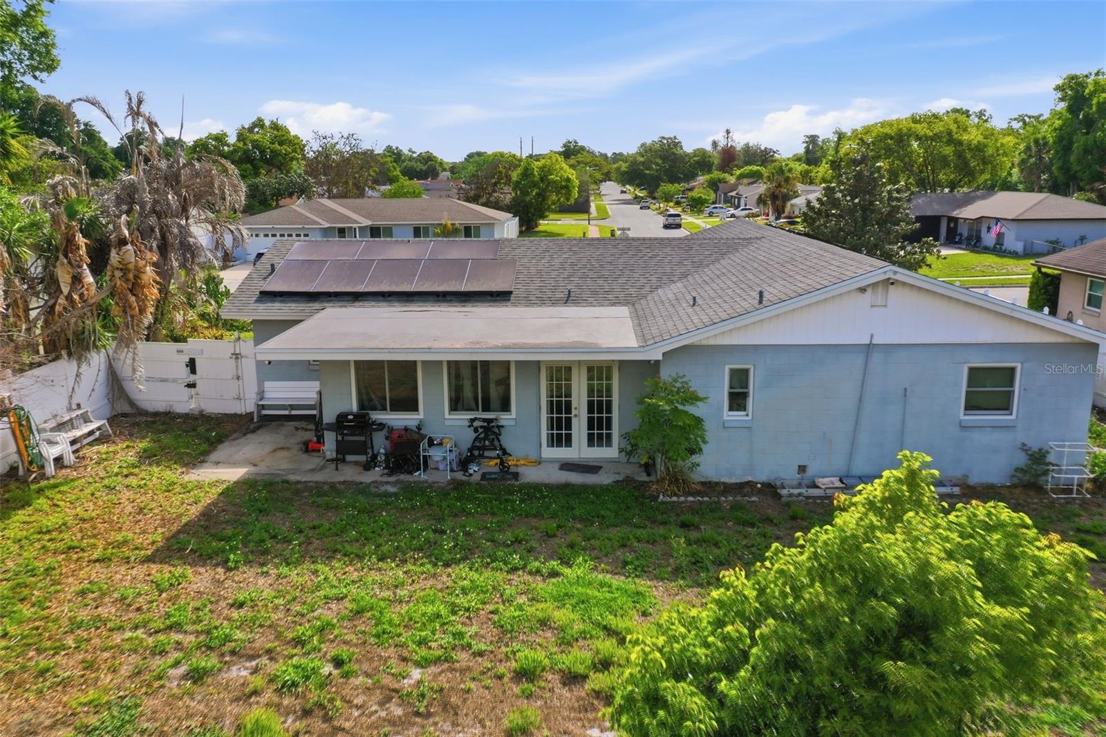 Image 34 of 36 For 200 Sir Lawrence Drive