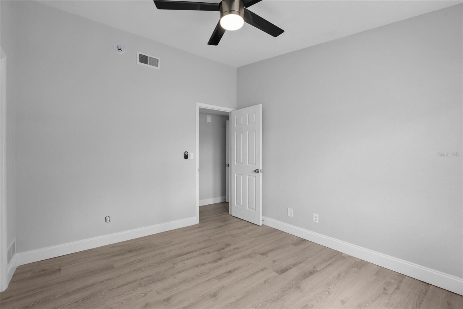 Image 20 of 38 For 5837 Westbury Drive