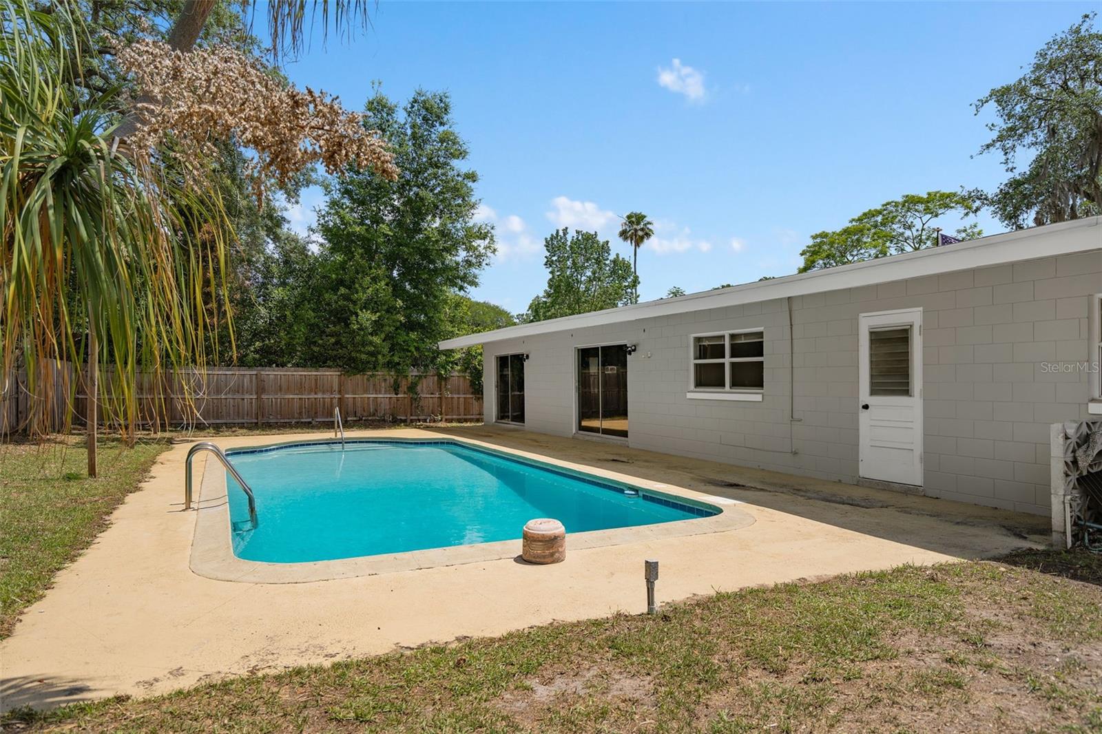 Image 27 of 38 For 5837 Westbury Drive