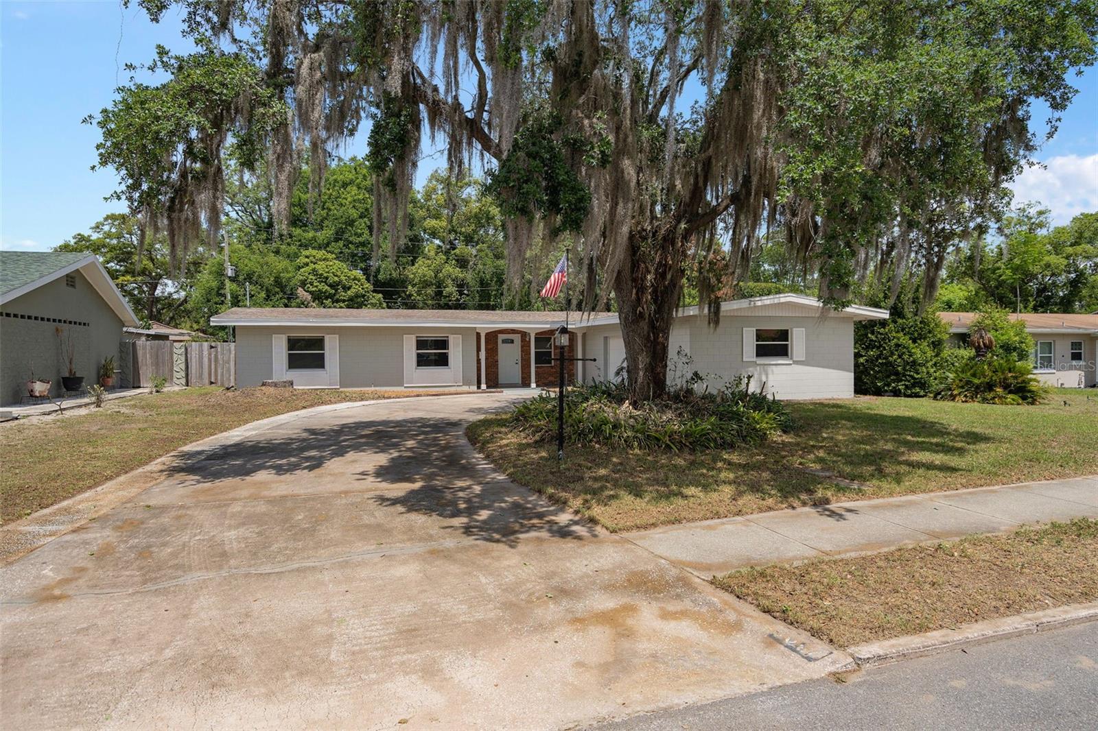 Image 5 of 38 For 5837 Westbury Drive