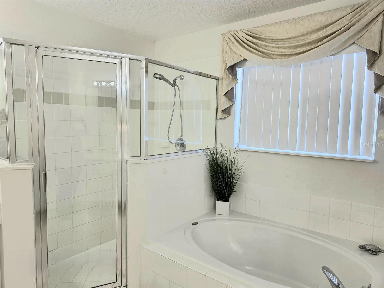 Image 19 of 33 For 1027 Balmoral Drive