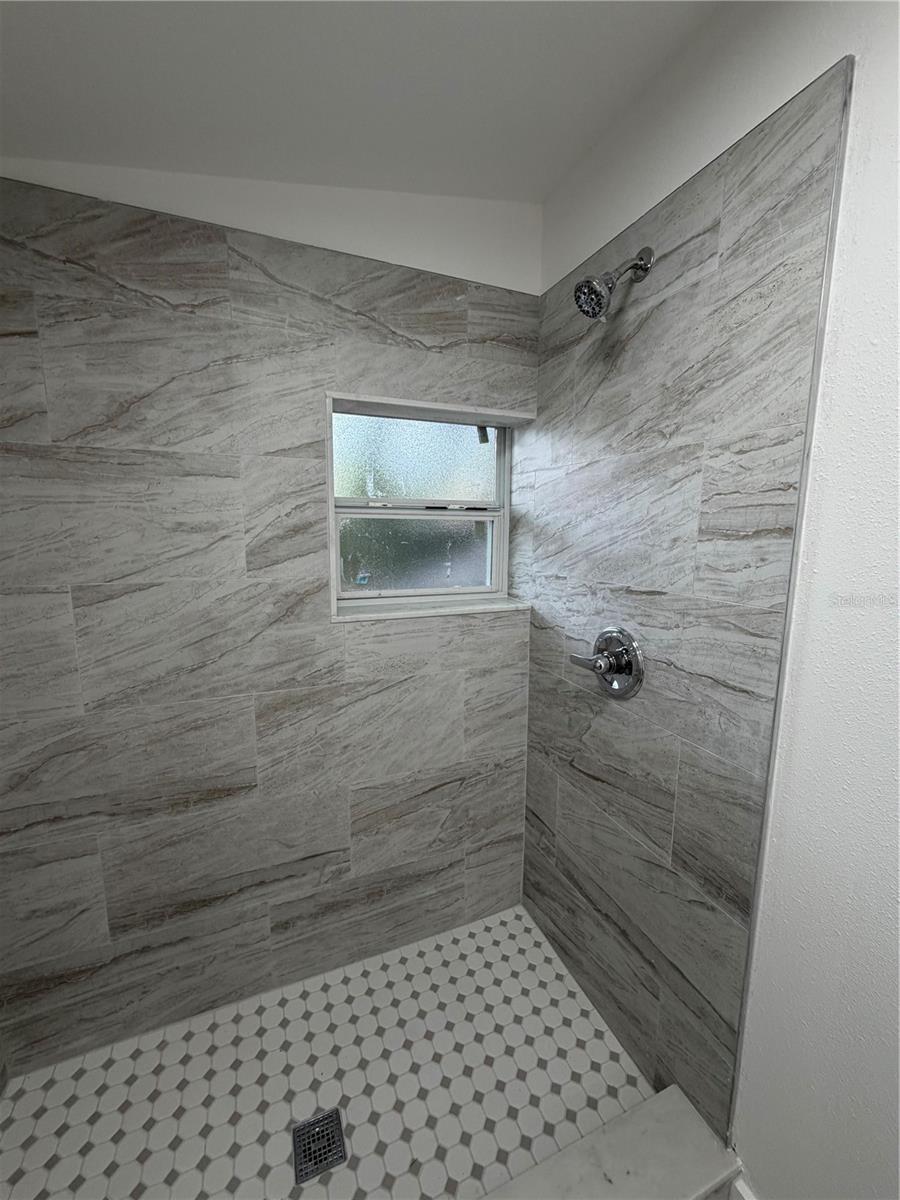 Image 21 of 28 For 783 Eldridge Street B