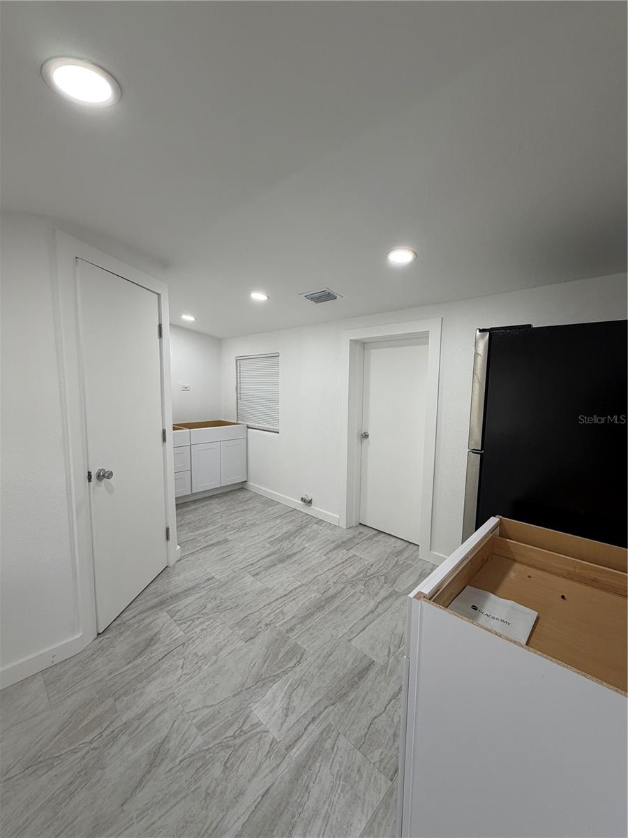 Image 4 of 28 For 783 Eldridge Street B