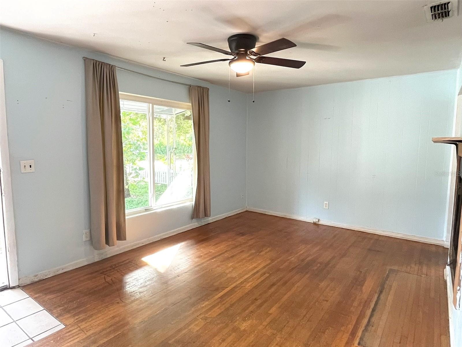 Image 3 of 21 For 2611 Pembrook Drive