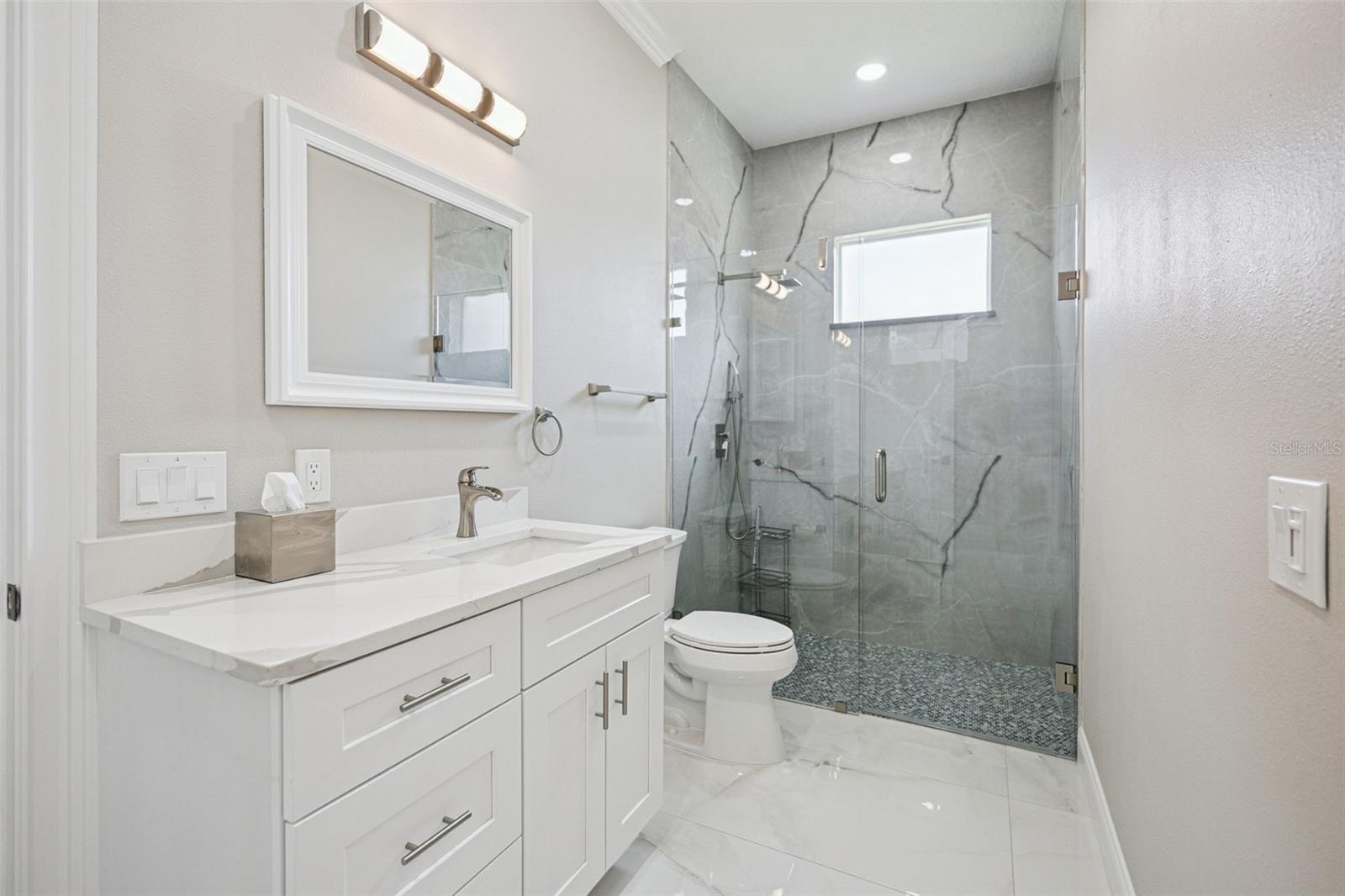 Image 17 of 36 For 1620 Bowman Street