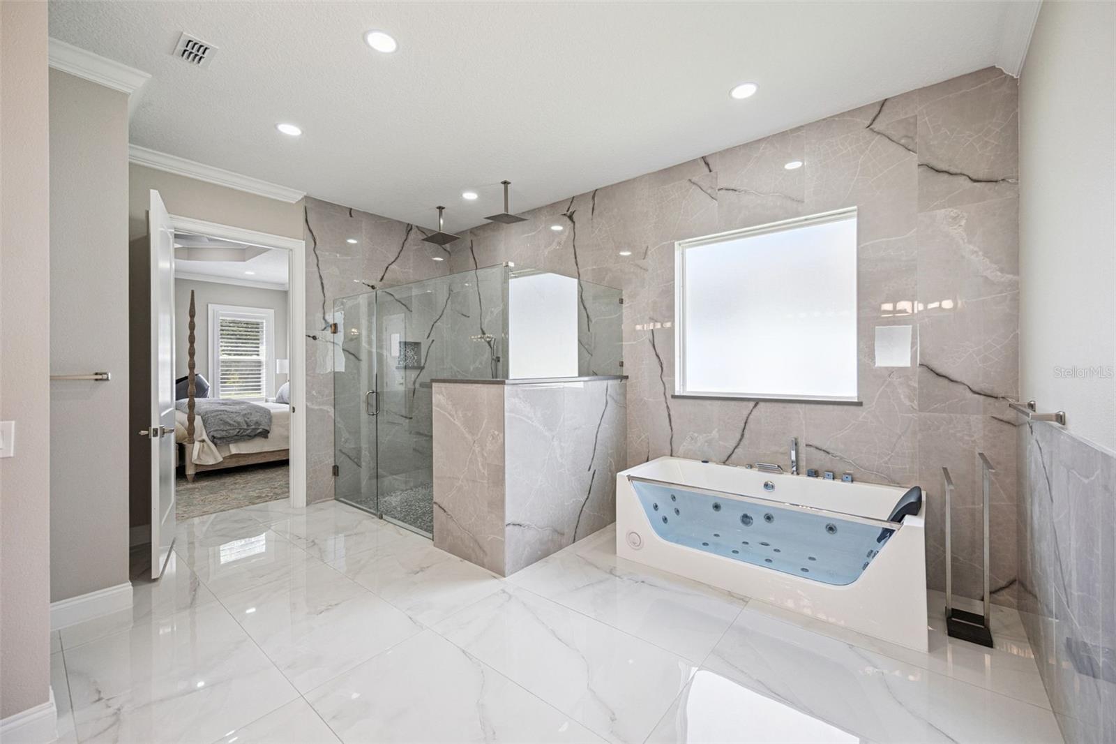 Image 20 of 36 For 1620 Bowman Street