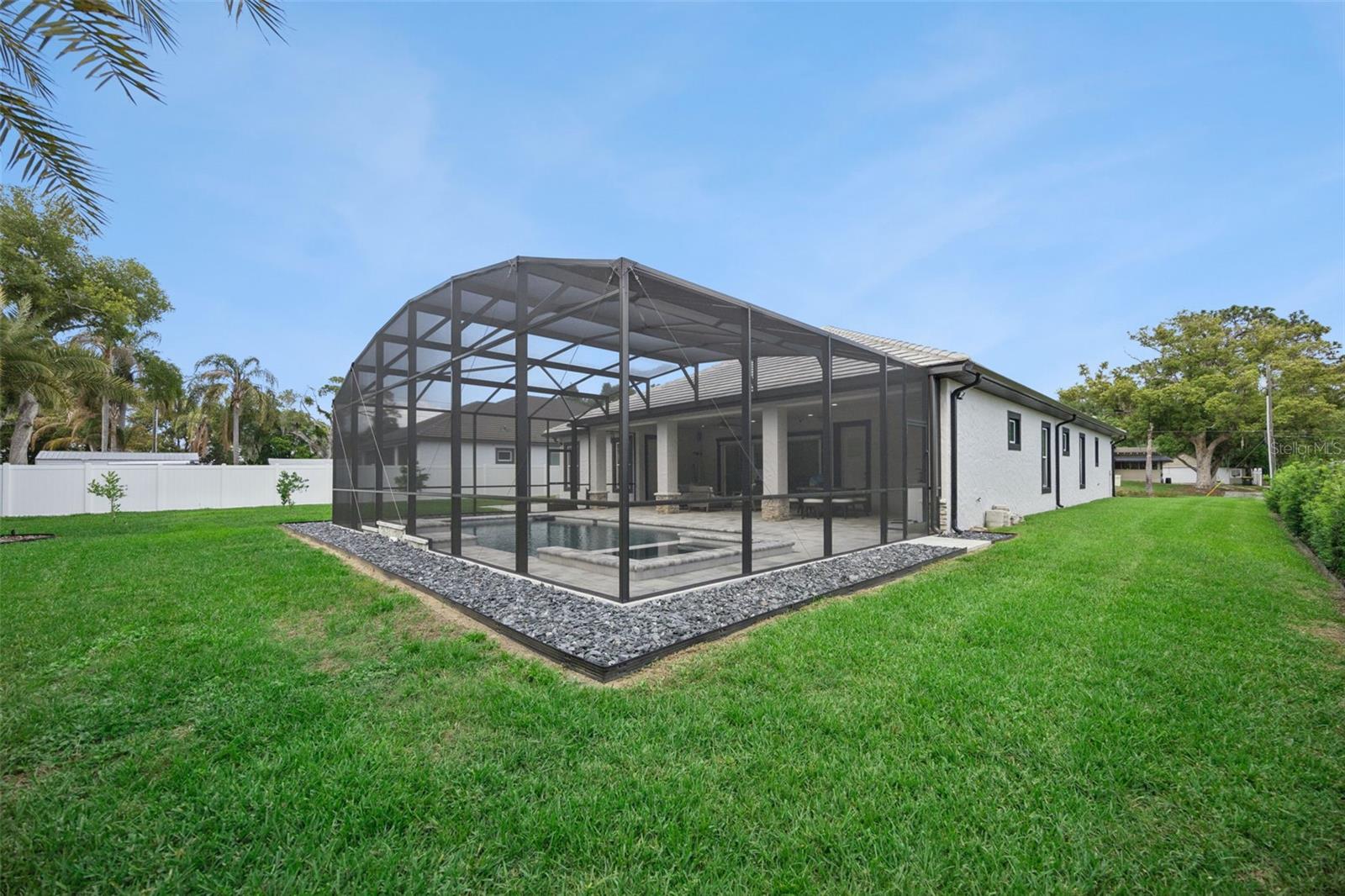 Image 35 of 36 For 1620 Bowman Street