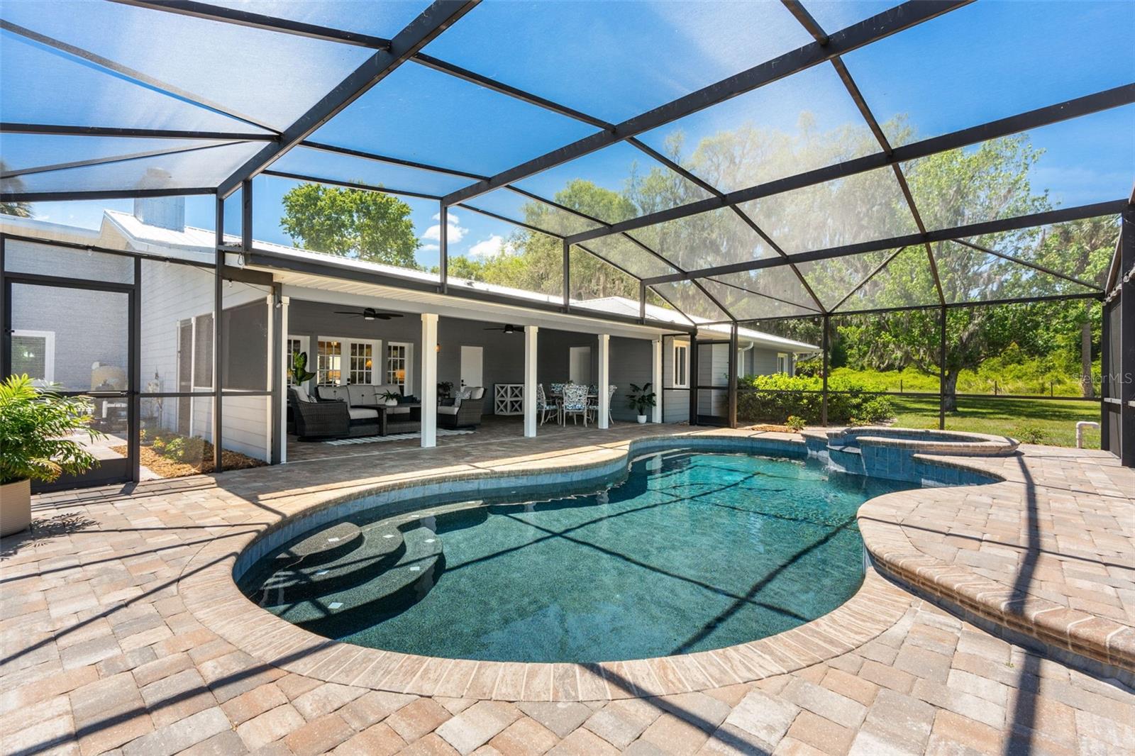 Image 3 of 92 For 650 Old Mims Road