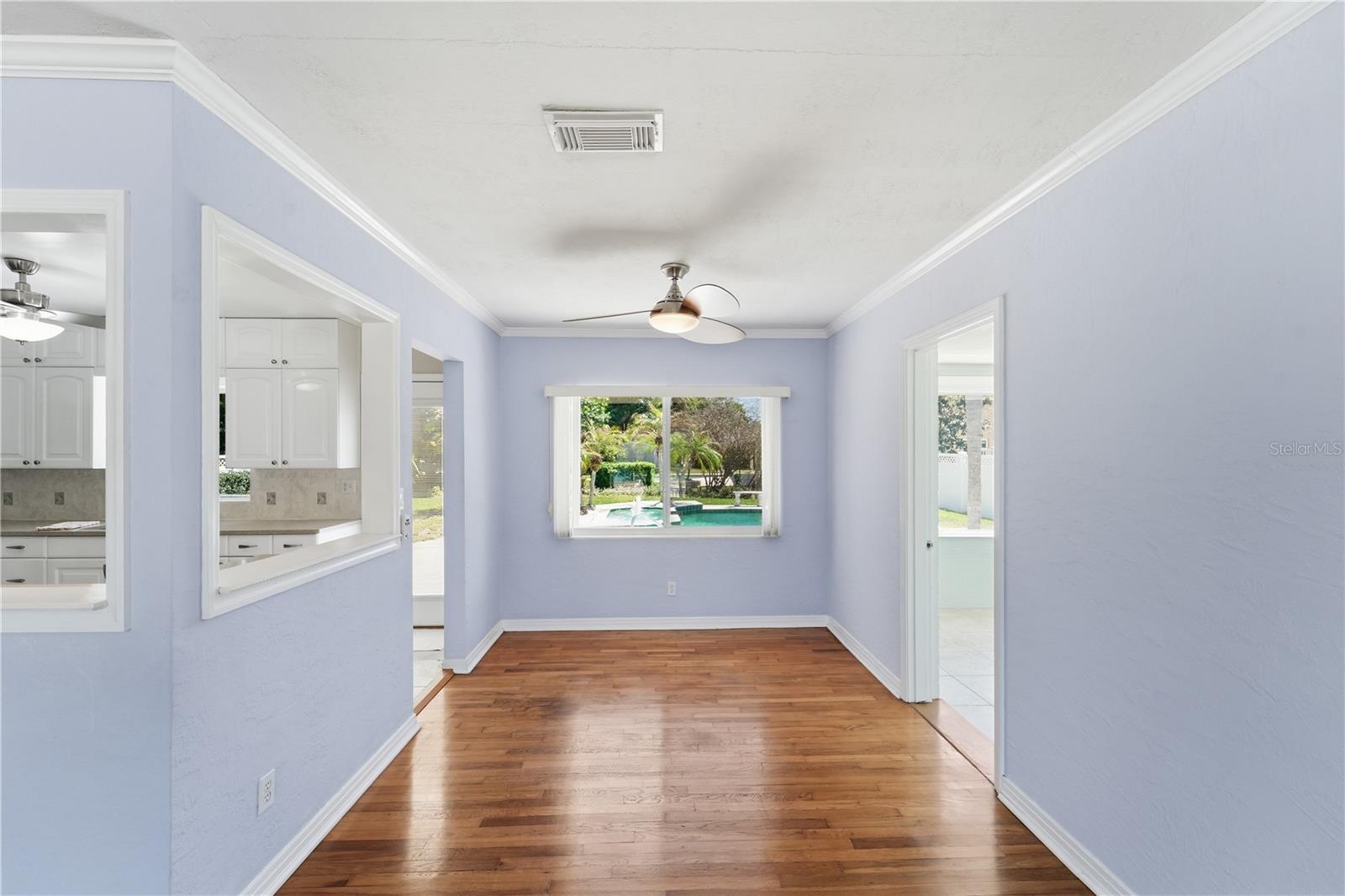 Image 6 of 36 For 3606 Lake Underhill Road