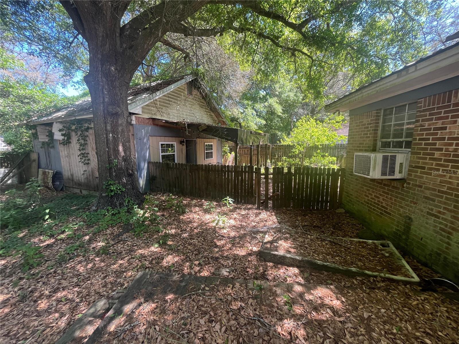 Image 3 of 4 For 5906 Independence Drive