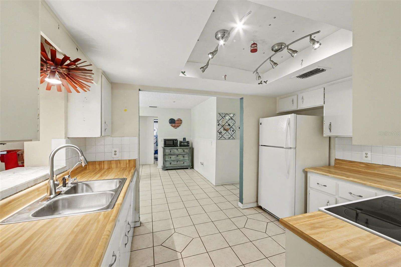 Image 7 of 32 For 1225 Greens Dairy Road