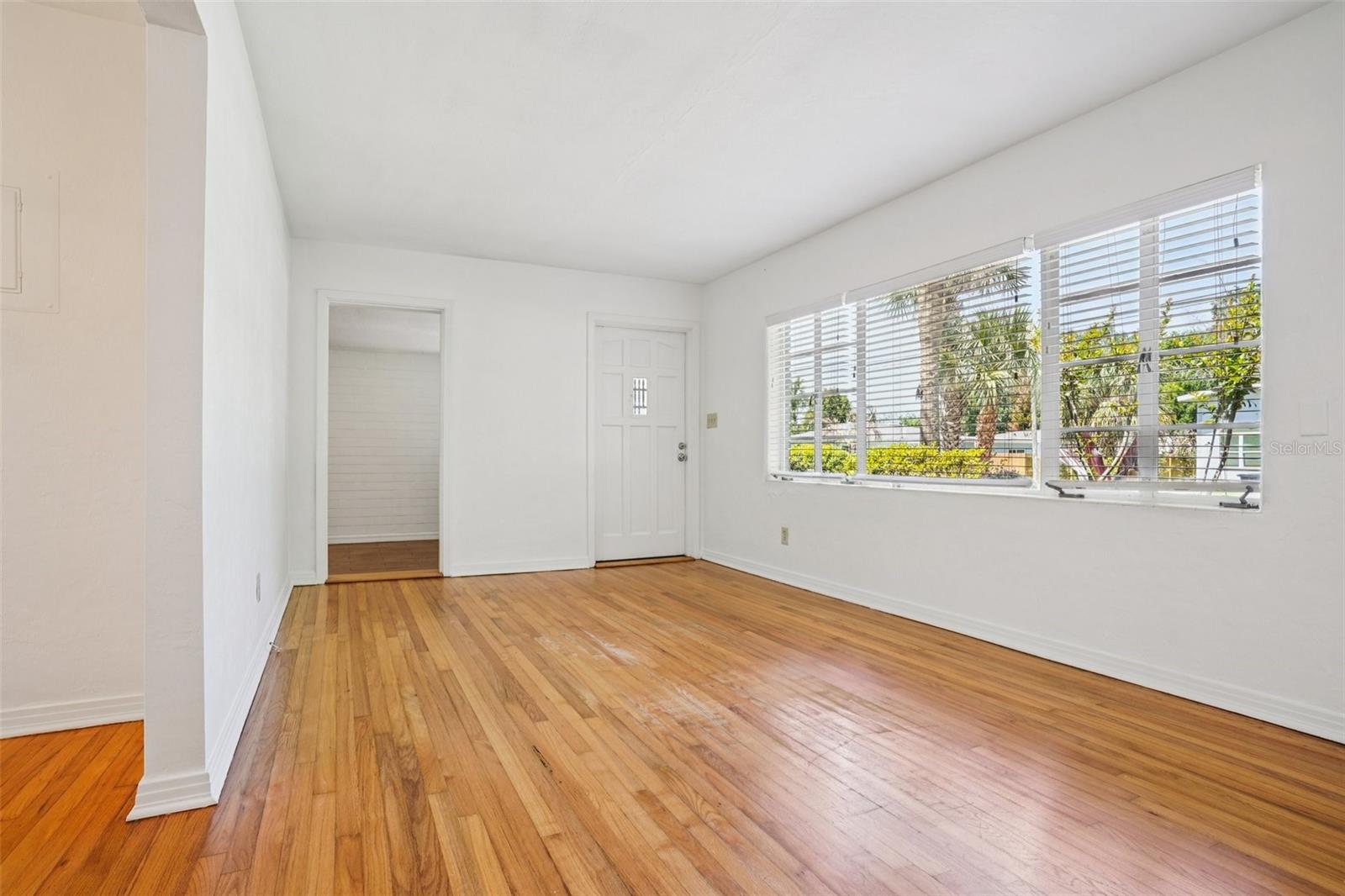 Image 6 of 46 For 1816 Weltin Street