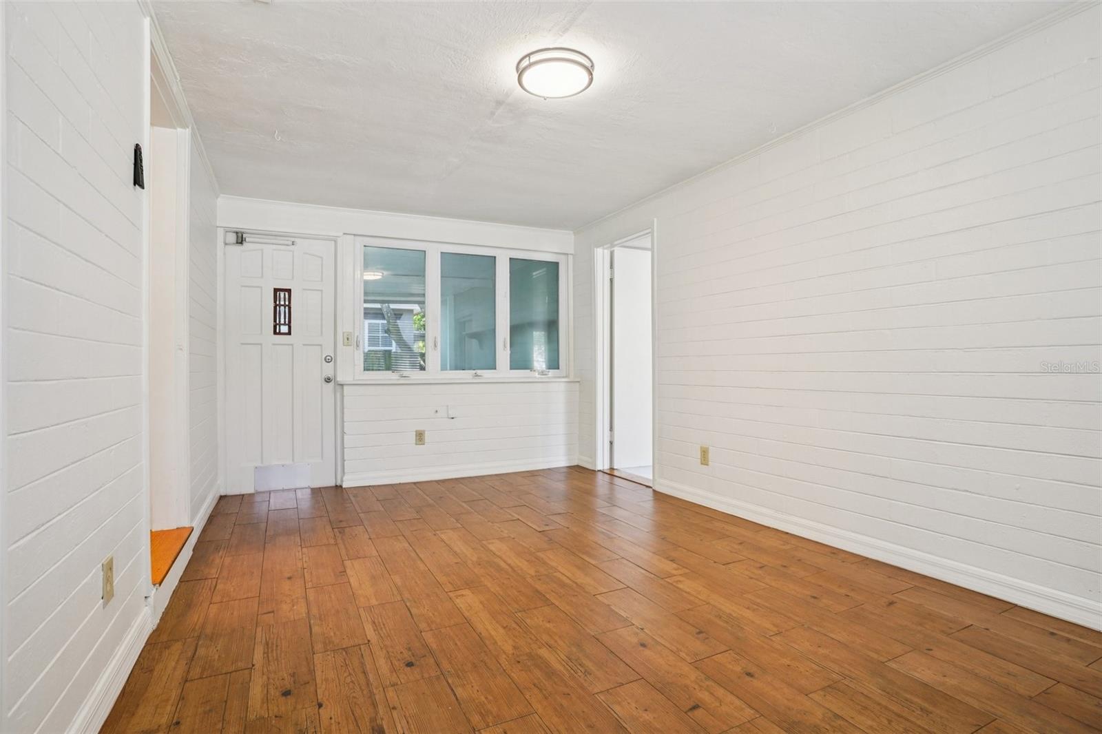 Image 12 of 61 For 1816 Weltin Street