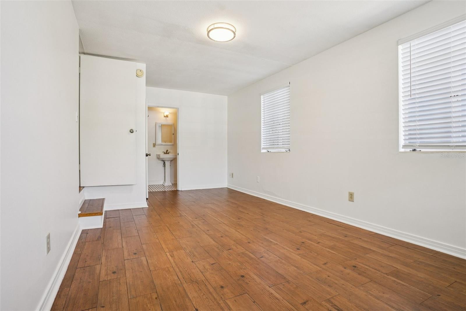 Image 15 of 61 For 1816 Weltin Street