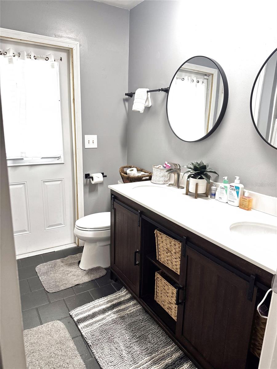 Image 16 of 20 For 2098 Brent Place