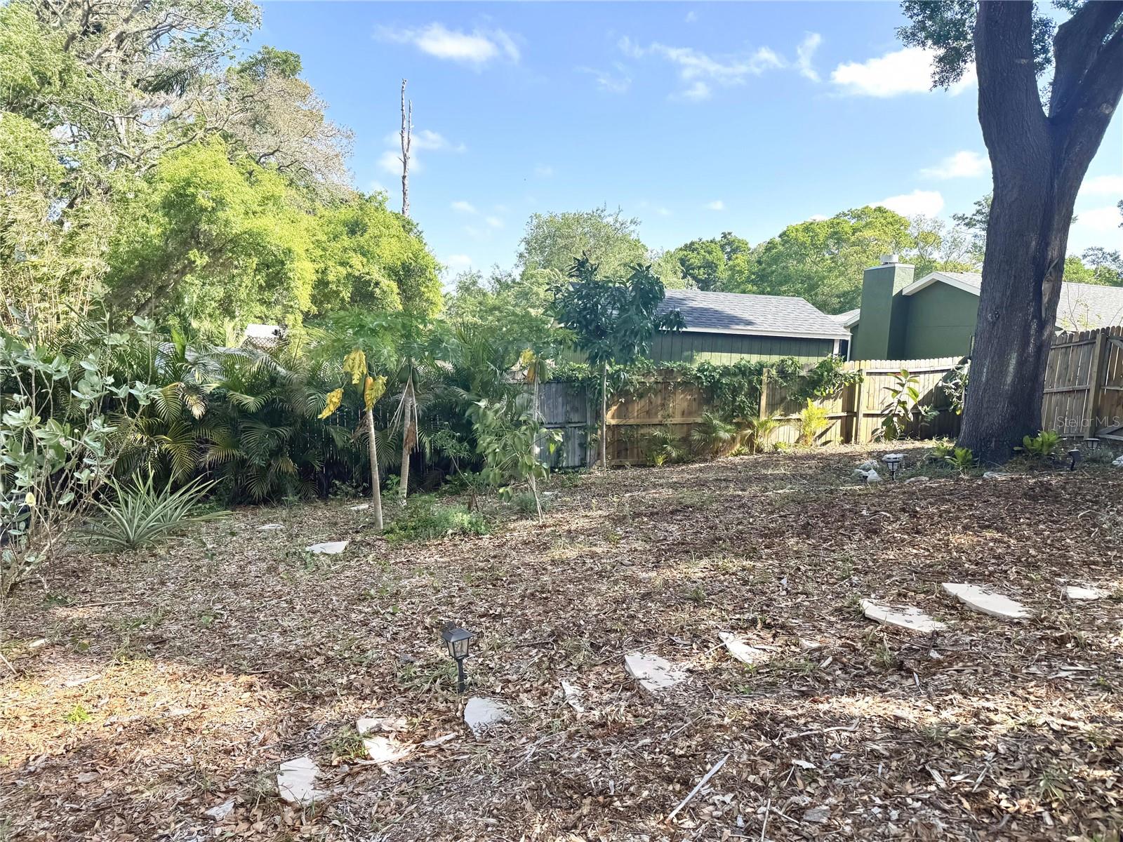 Image 5 of 20 For 2098 Brent Place