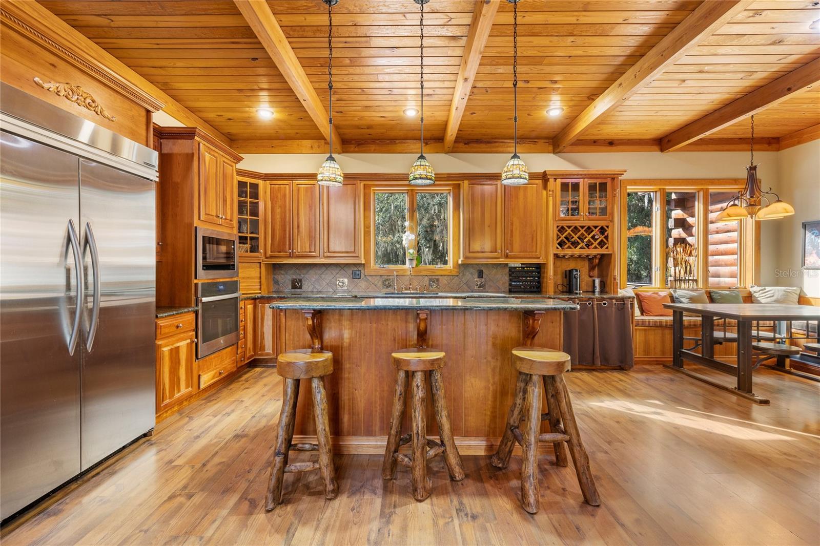 Image 18 of 96 For 10925 Arrowtree Boulevard