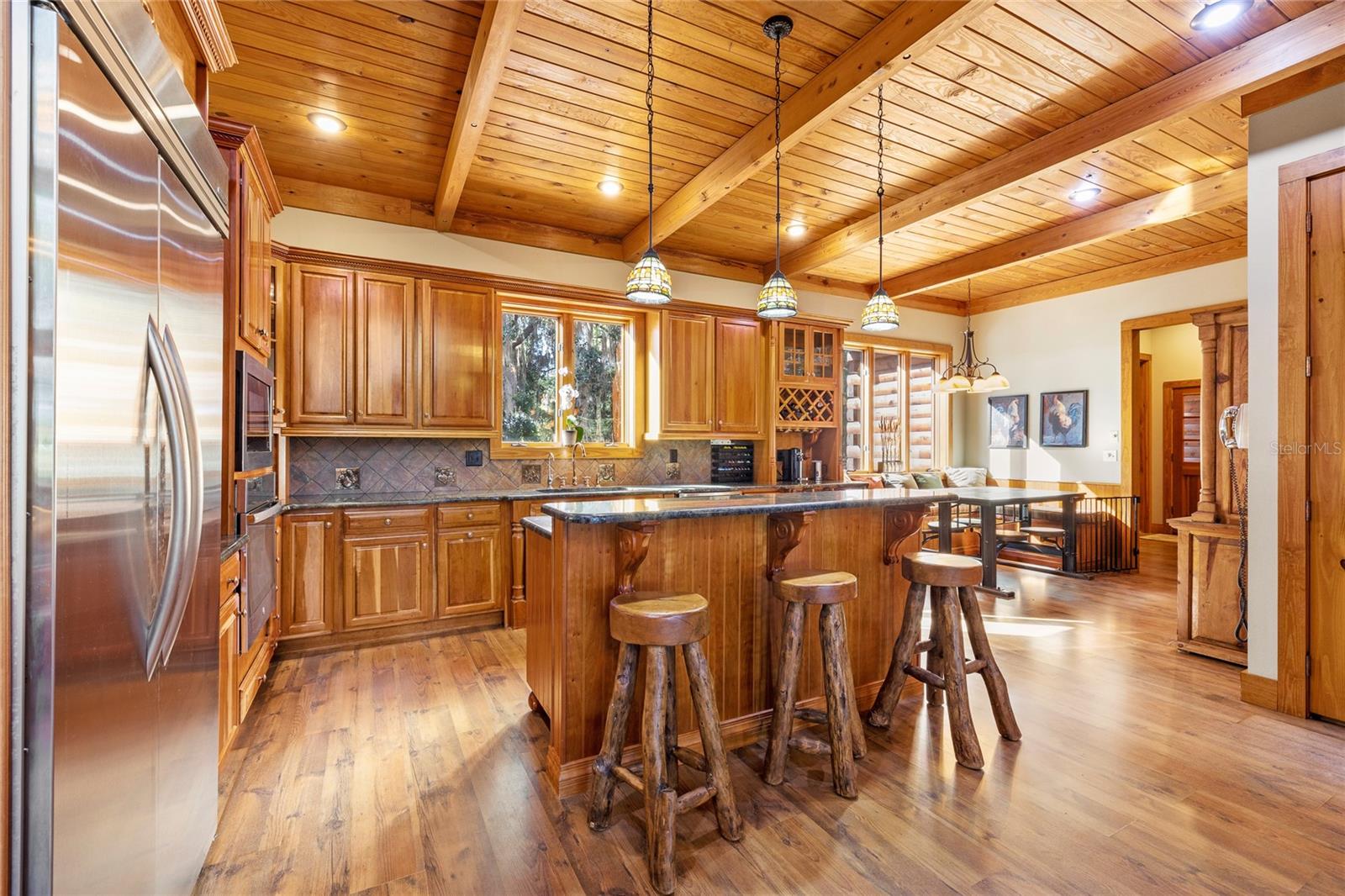 Image 19 of 96 For 10925 Arrowtree Boulevard