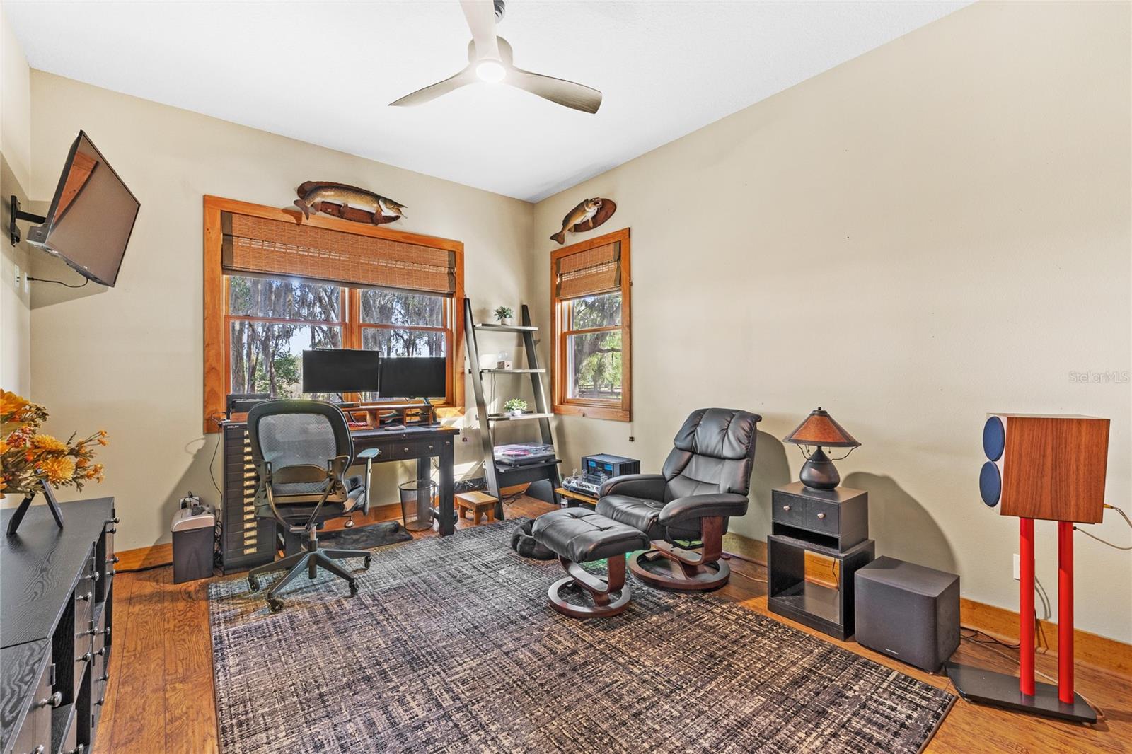 Image 32 of 96 For 10925 Arrowtree Boulevard