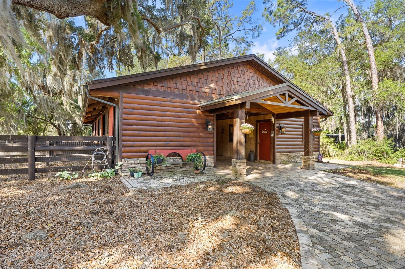 Image 57 of 96 For 10925 Arrowtree Boulevard