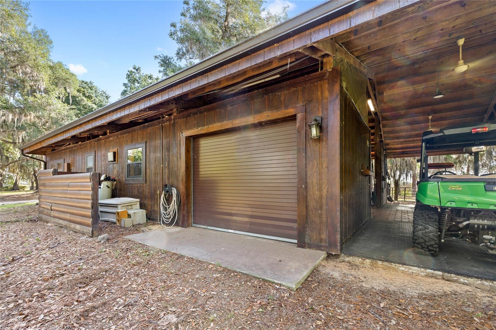 Image 58 of 96 For 10925 Arrowtree Boulevard