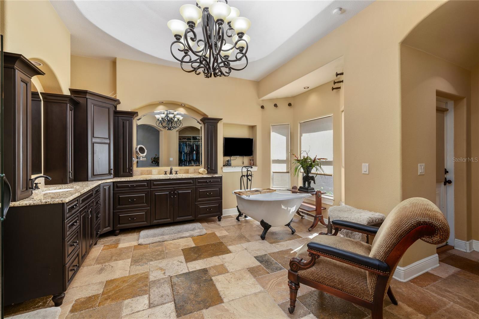 Image 27 of 78 For 5475 Lake Jessamine Drive