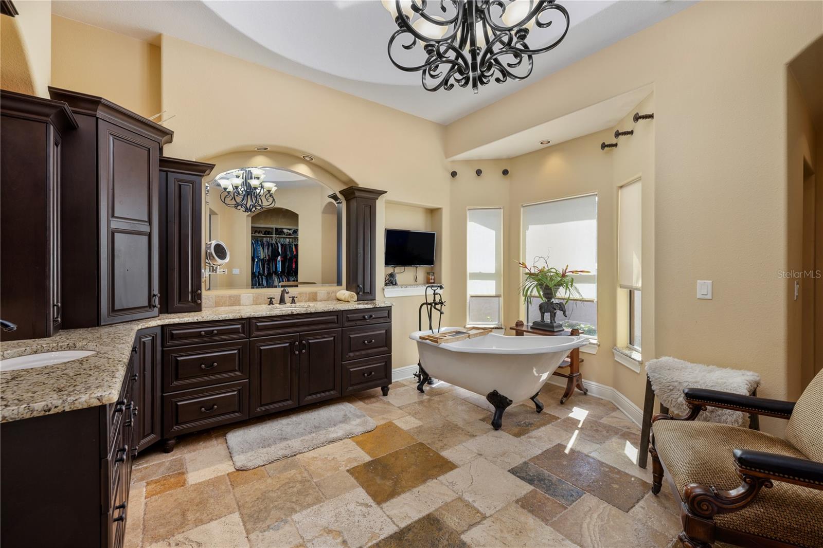 Image 28 of 78 For 5475 Lake Jessamine Drive