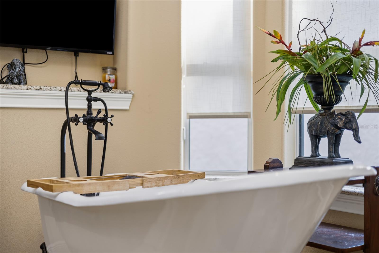 Image 30 of 78 For 5475 Lake Jessamine Drive