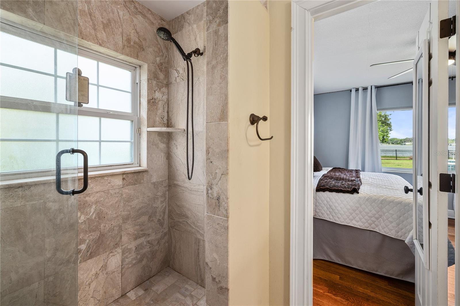 Image 47 of 78 For 5475 Lake Jessamine Drive