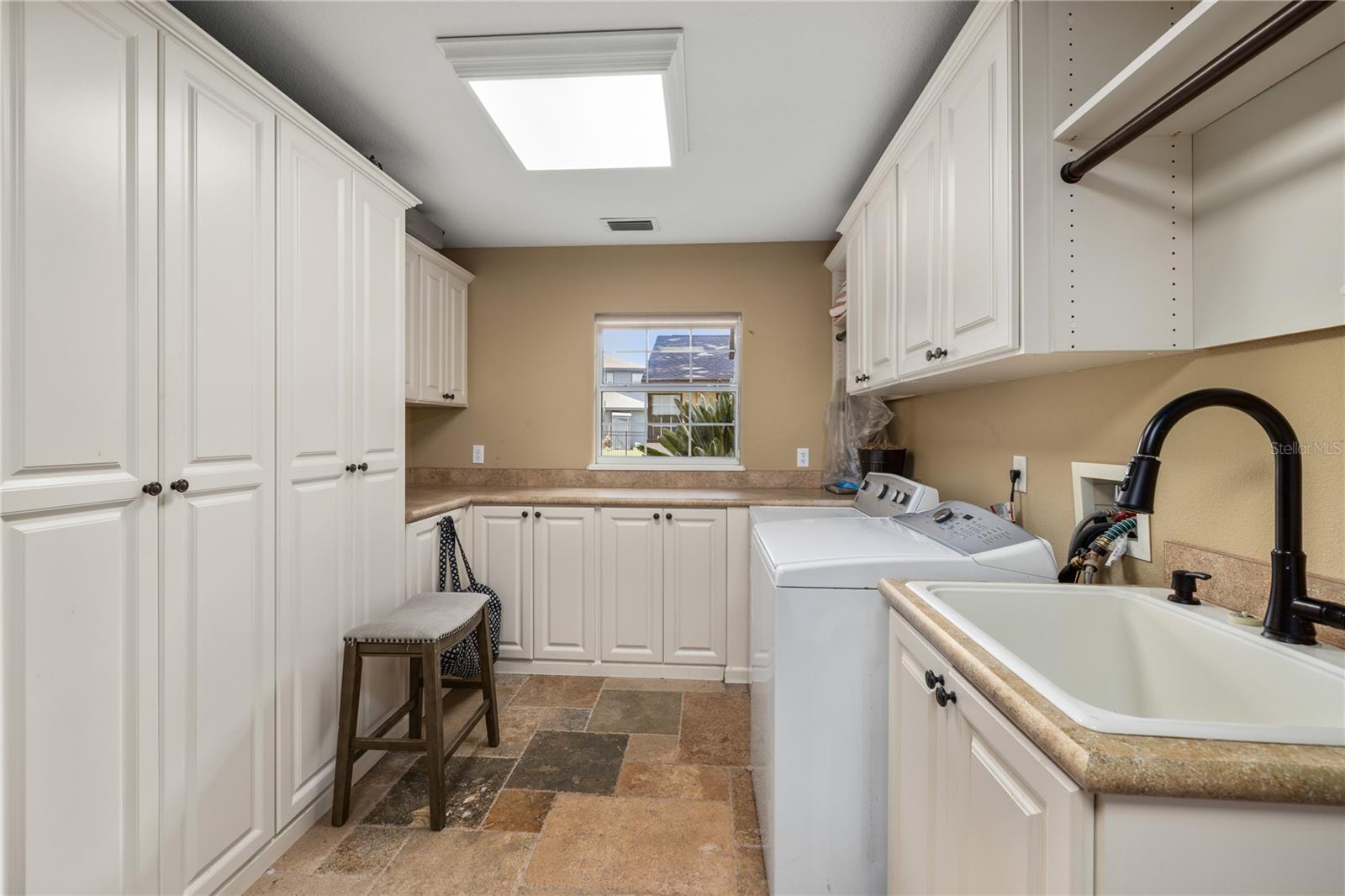 Image 52 of 78 For 5475 Lake Jessamine Drive