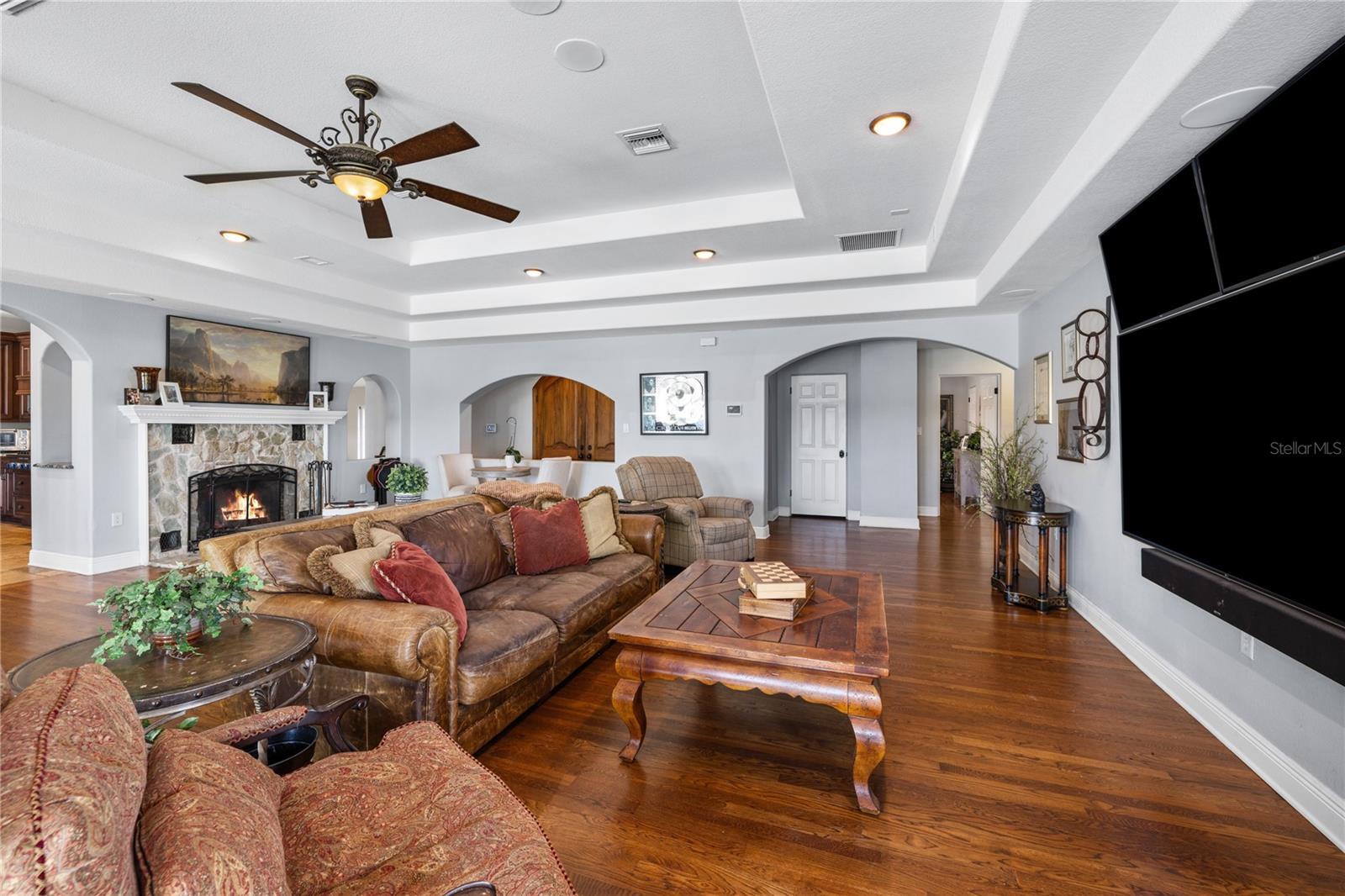 Image 6 of 78 For 5475 Lake Jessamine Drive