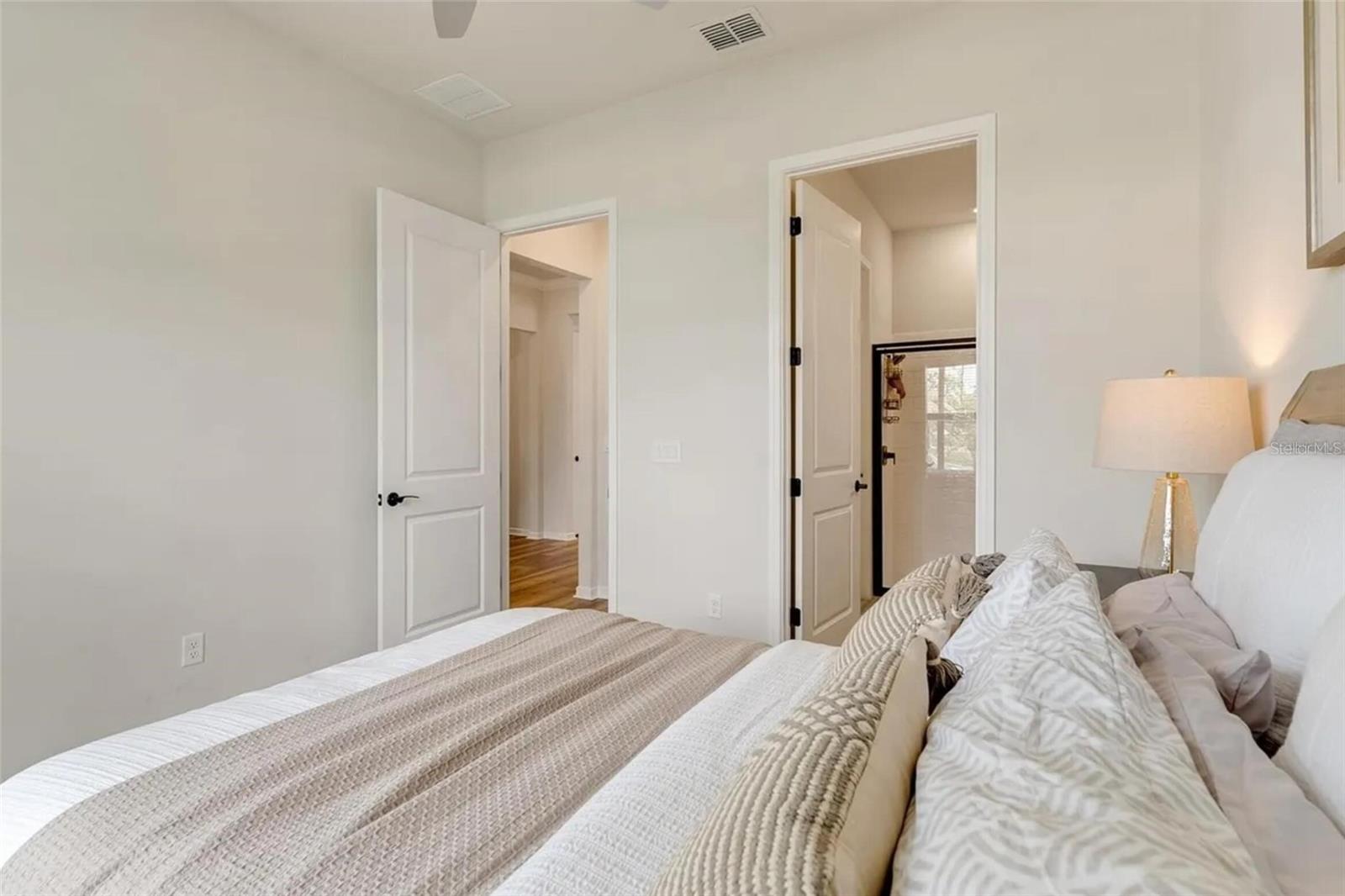 Image 15 of 42 For 13360 Panama Beach Court