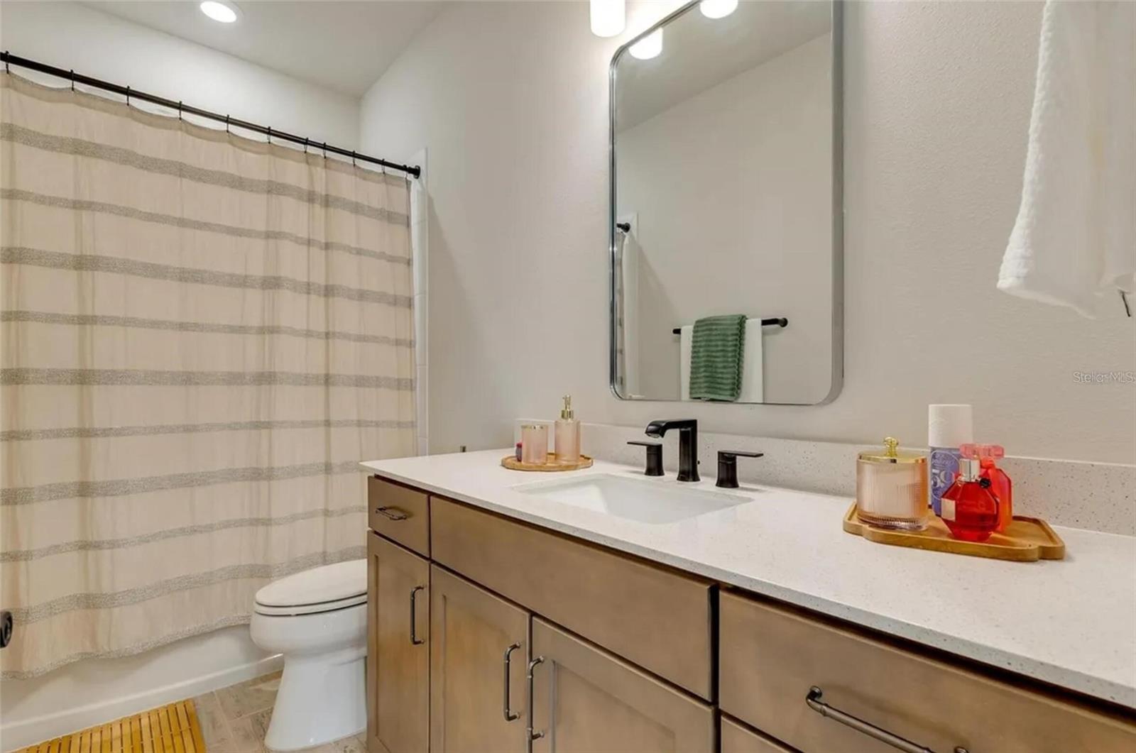 Image 25 of 42 For 13360 Panama Beach Court