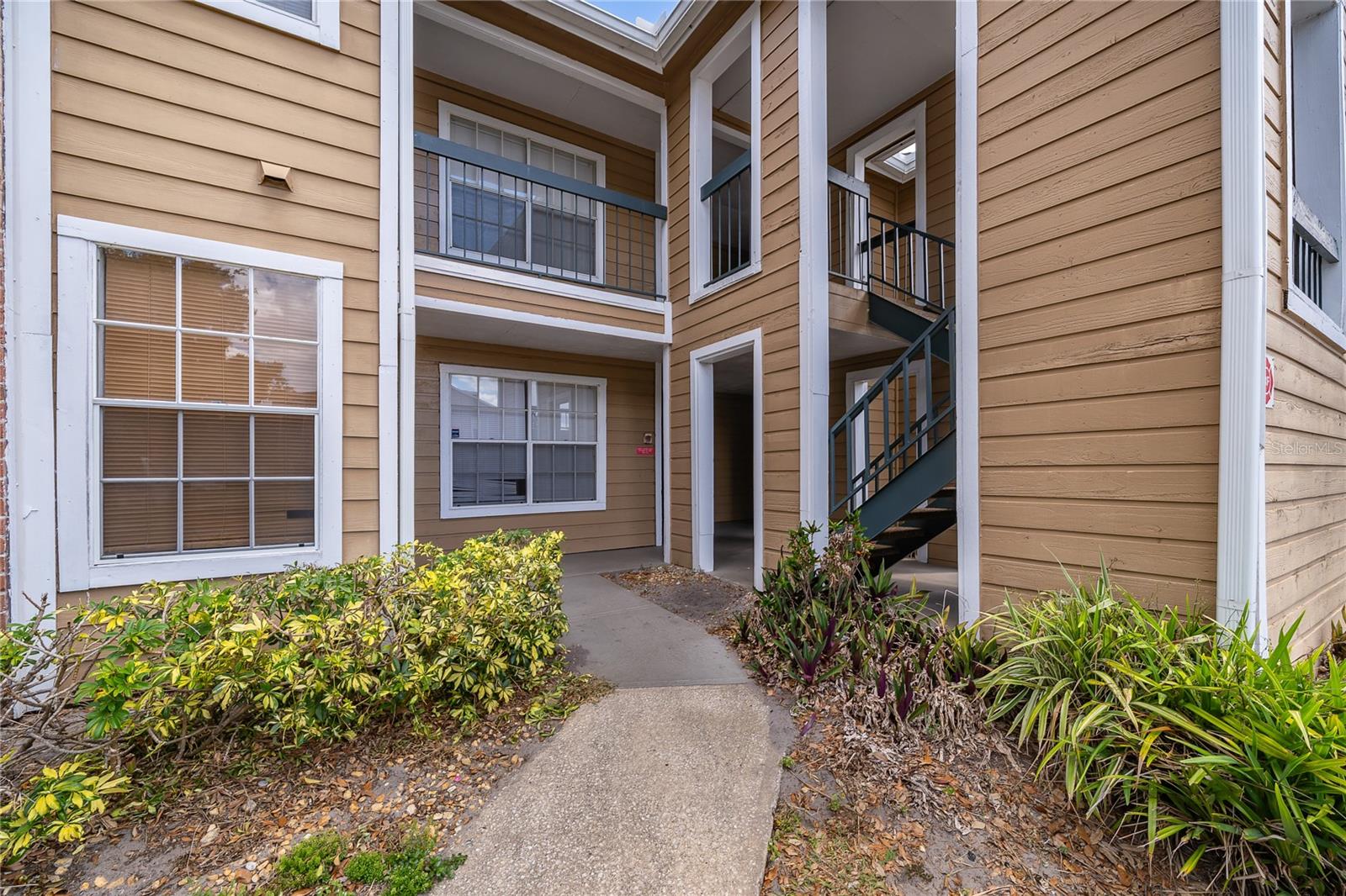 Image 3 of 22 For 4367 Thornbriar Lane 206
