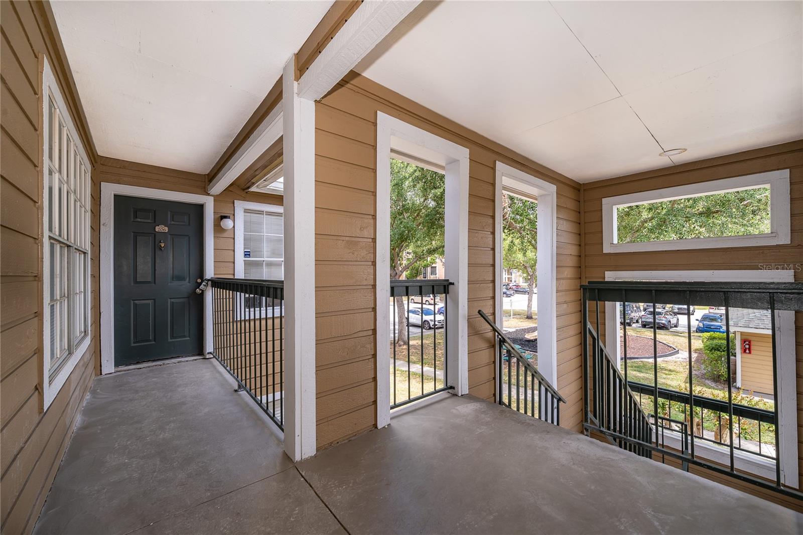 Image 4 of 22 For 4367 Thornbriar Lane 206