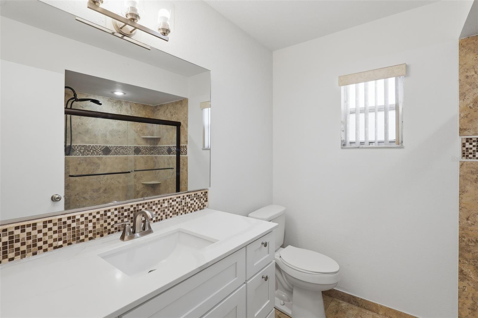 Image 29 of 41 For 980 Hickory Court