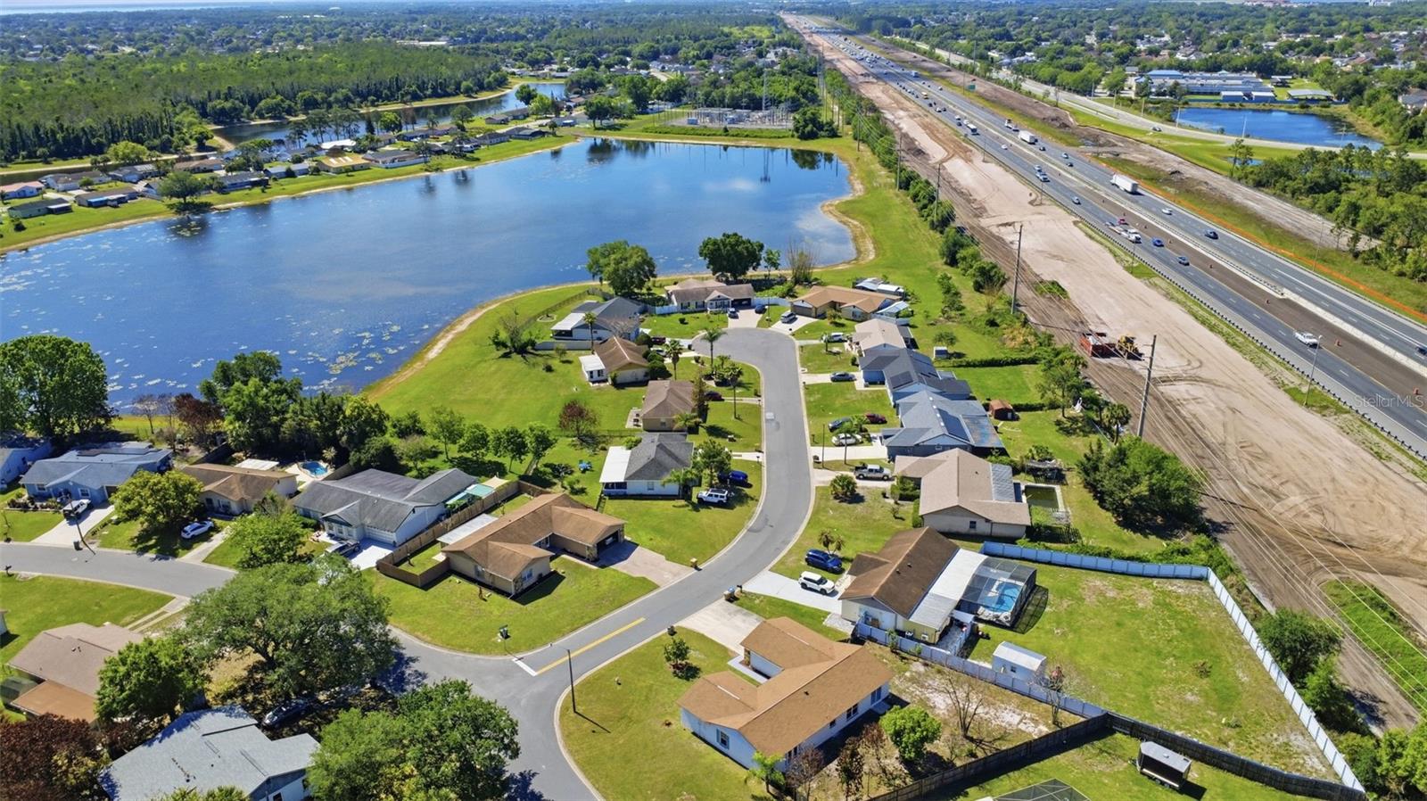 Image 37 of 41 For 980 Hickory Court