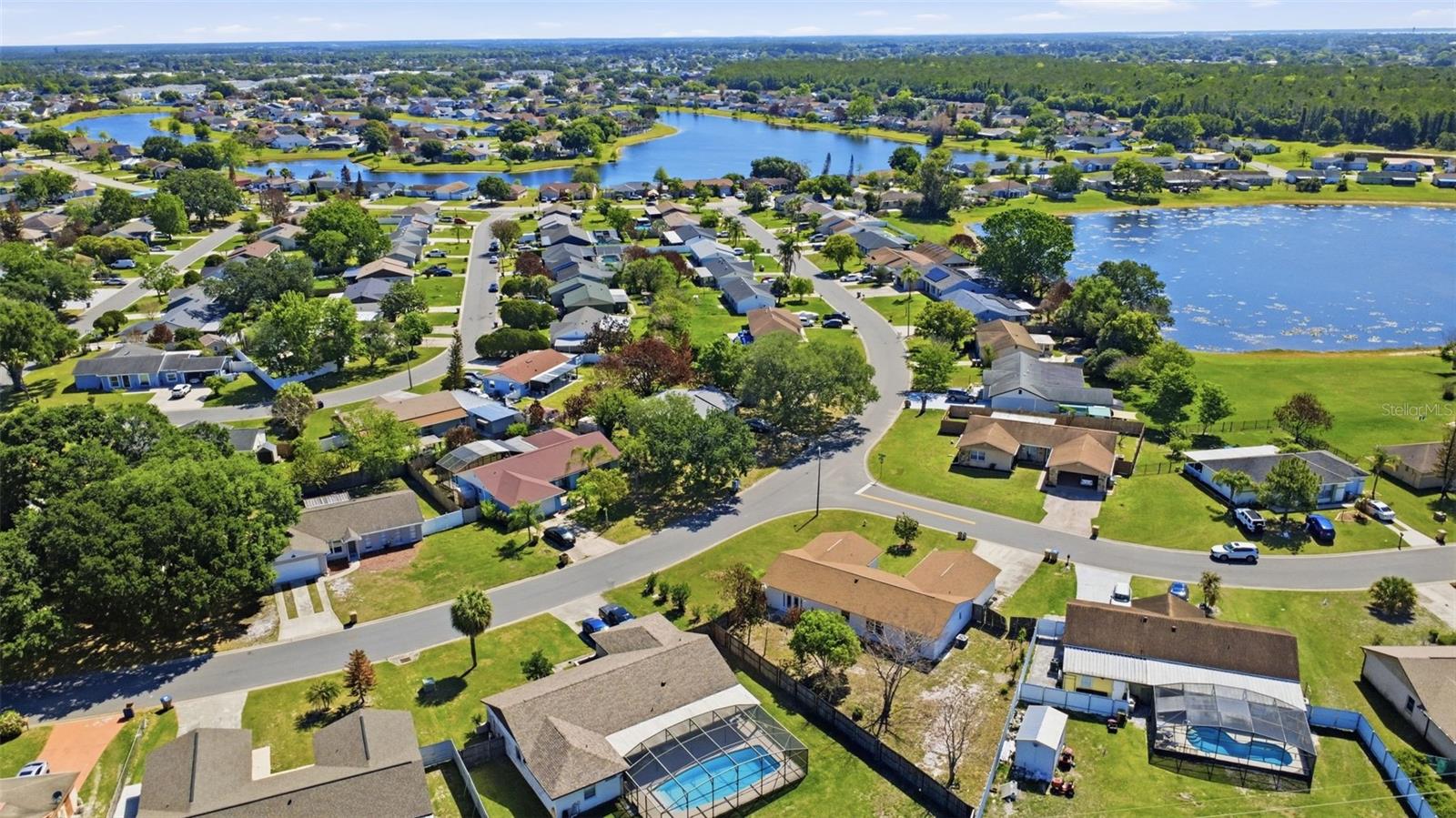 Image 38 of 41 For 980 Hickory Court