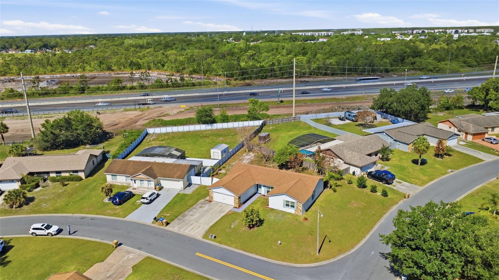 Image 6 of 41 For 980 Hickory Court