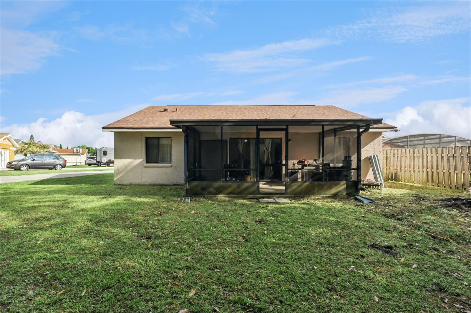 Image 23 of 32 For 932 Ocala Woods Lane