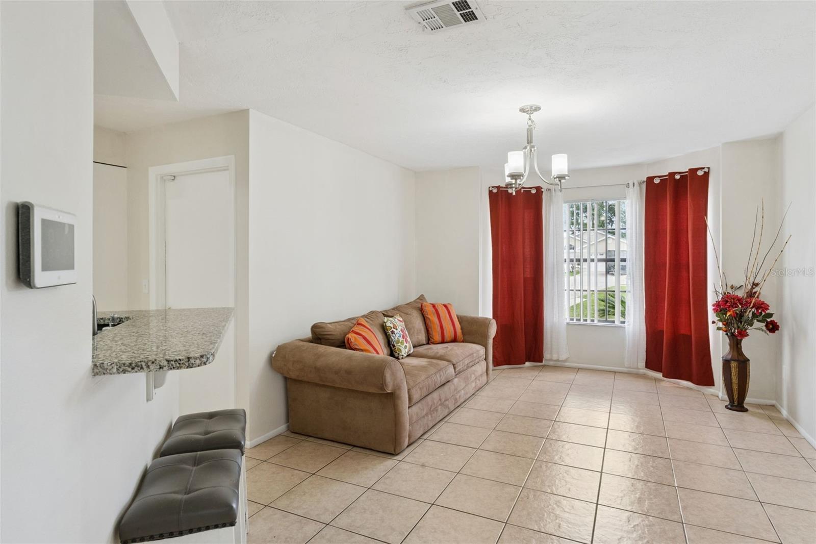 Image 6 of 32 For 932 Ocala Woods Lane