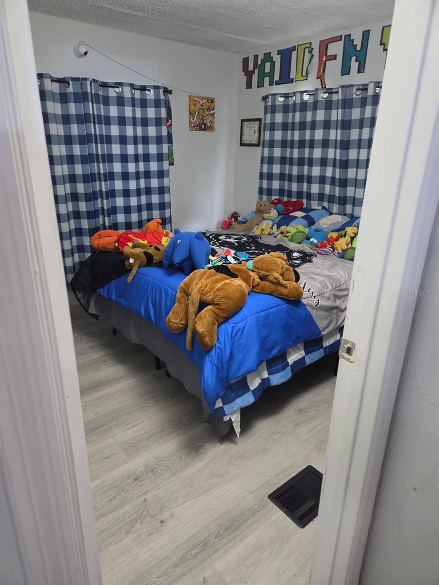 Image 11 of 37 For 6663 Pompeii Road