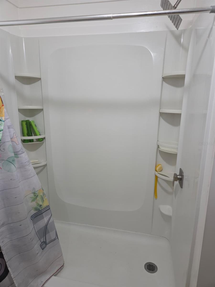 Image 16 of 37 For 6663 Pompeii Road