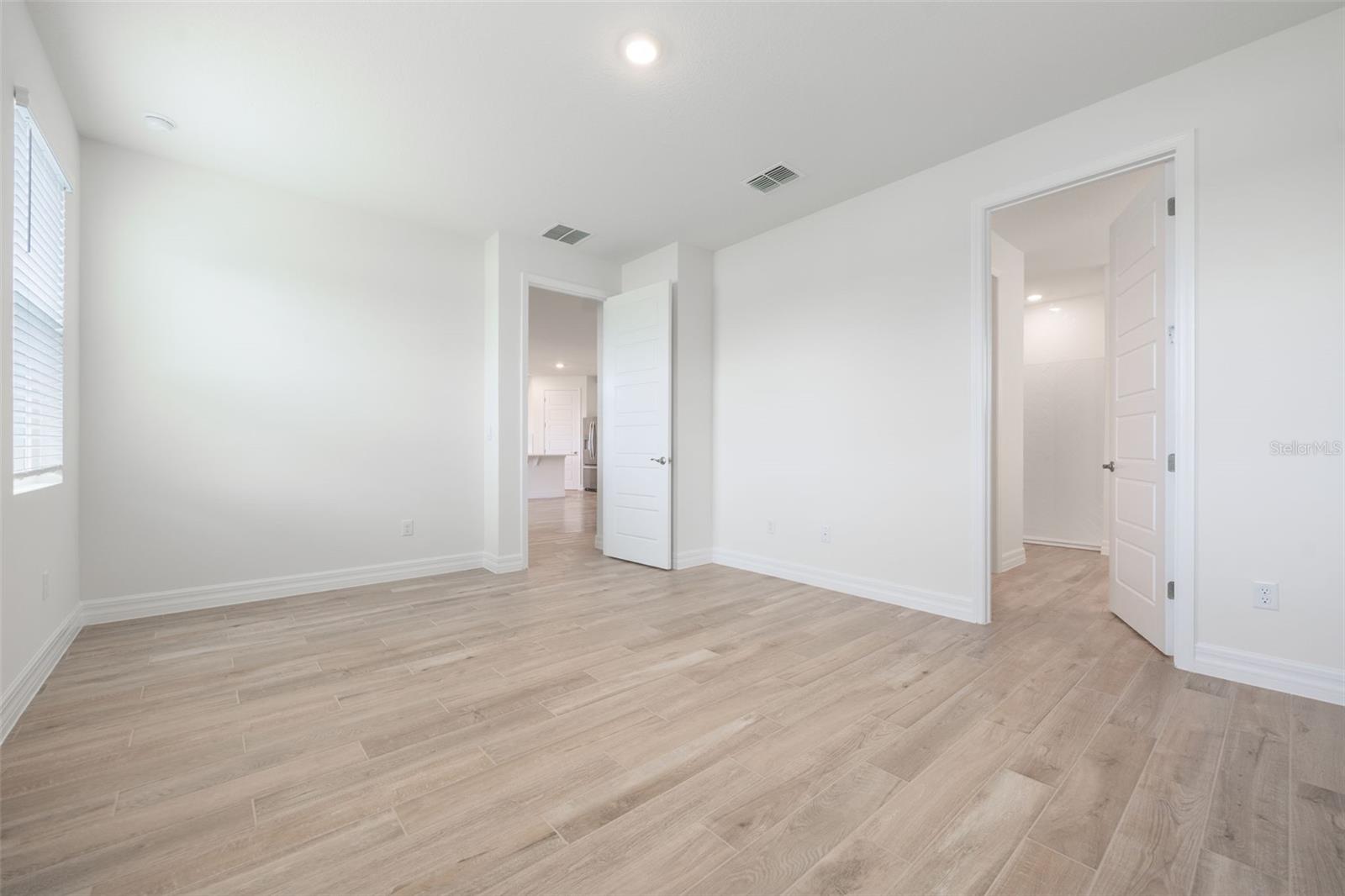 Image 24 of 32 For 2277 Hamden Way