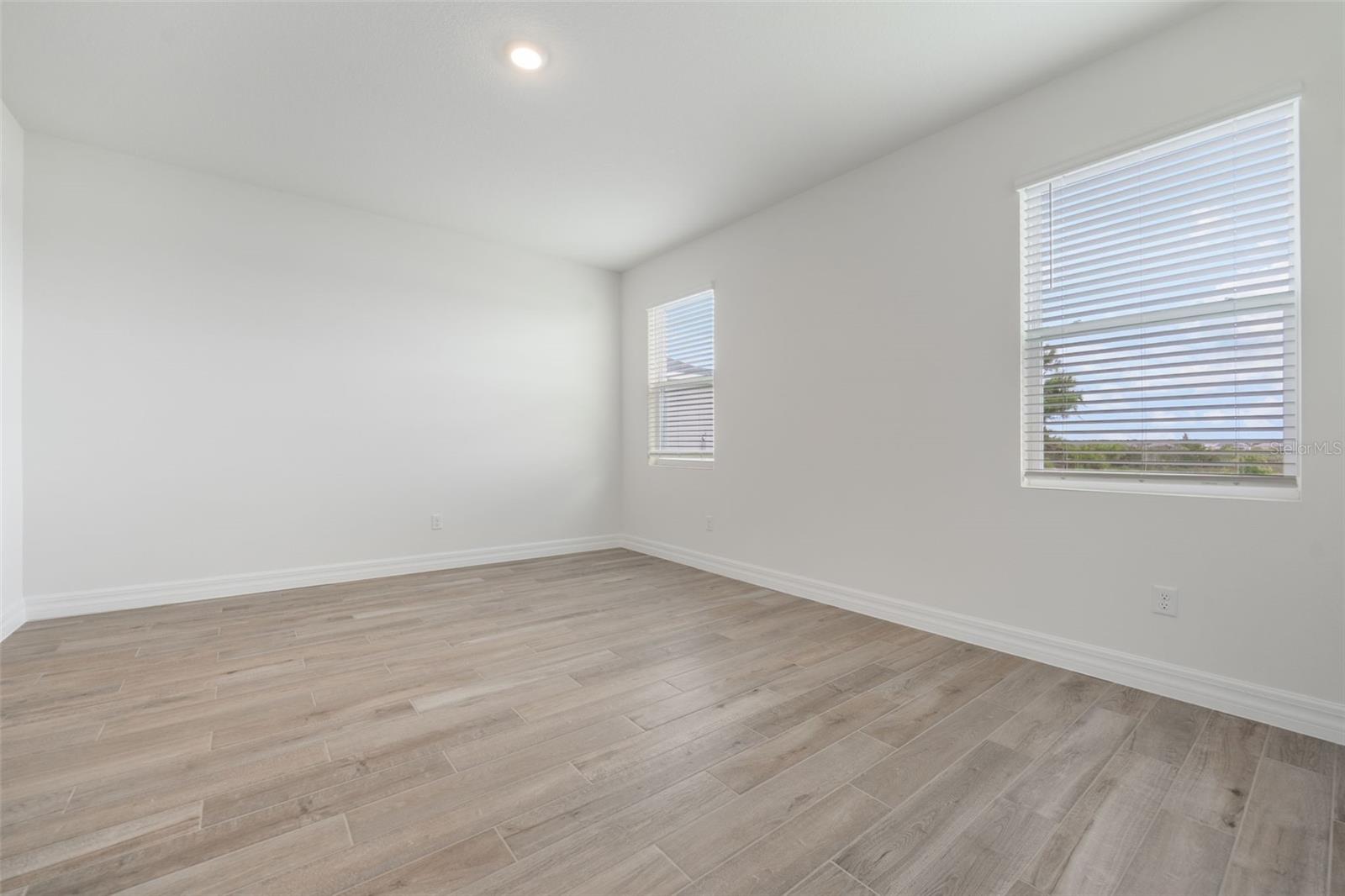 Image 25 of 32 For 2277 Hamden Way