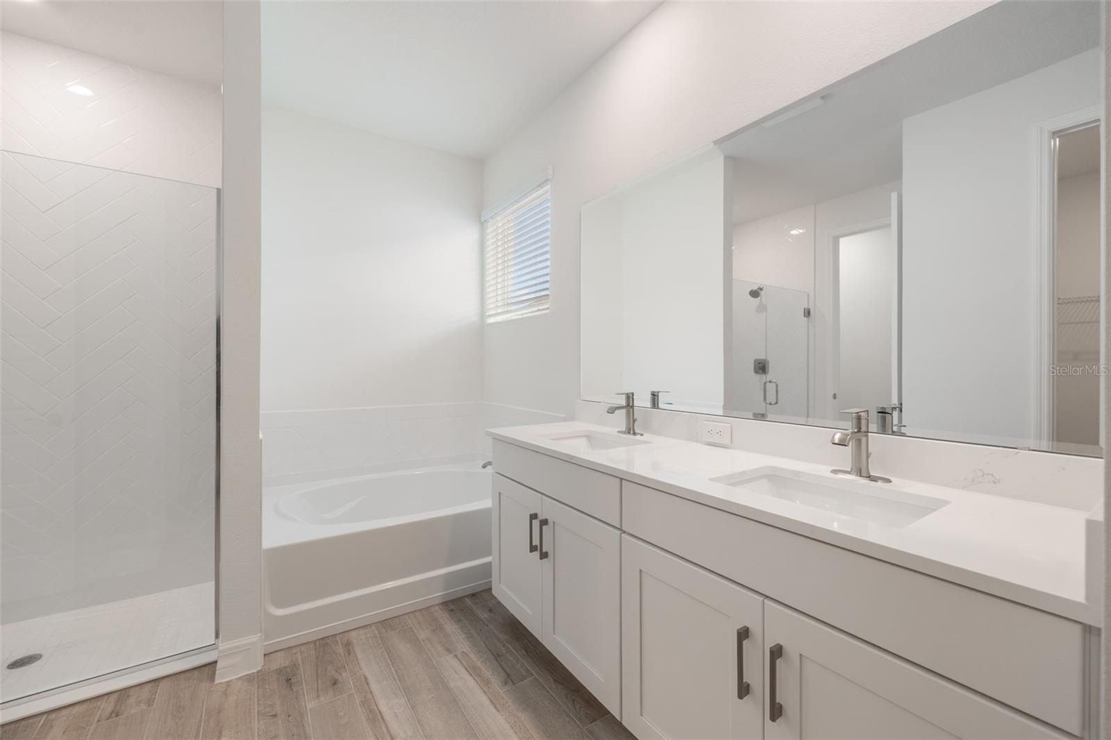 Image 27 of 32 For 2277 Hamden Way